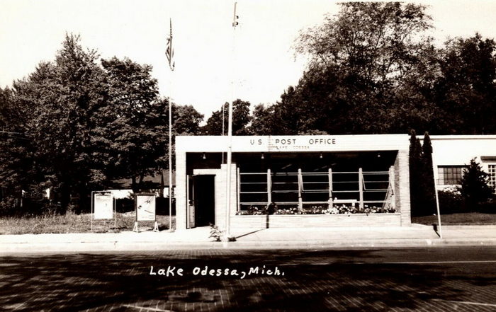 Lake Odessa - Old Post Card Photo (newer photo)